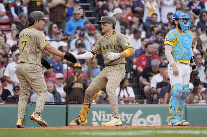 It wasn't the final shot. What a shame! Kim Ha-sung's 8G consecutive hits, multi-hit  walk  score...SD Season's Biggest Five Winning Runs