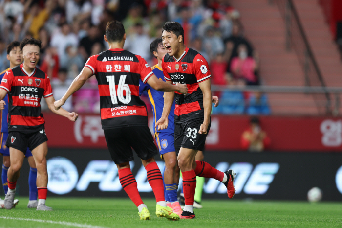 '1 minute 39 seconds'Hong Yun-sang-goal, the stream has changed'East Coast Derby'Pohang overpowered Ulsan 2-1 → Failed to recapture the lead