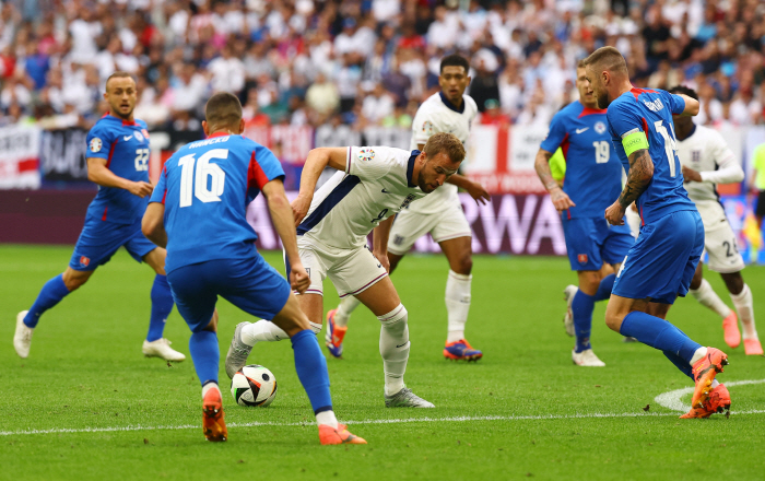 'If this is the case, Kane will again be irrelevant' 英 allowed a 0-1 lead in the first half against Slovakia'0 → shootout'0-1