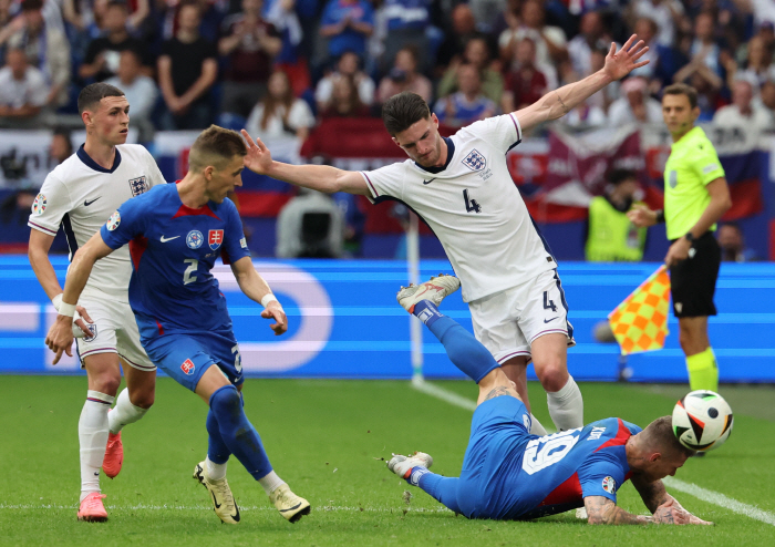 'If this is the case, Kane will again be irrelevant' 英 allowed a 0-1 lead in the first half against Slovakia'0 → shootout'0-1