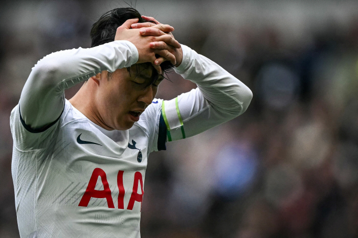 'If you don't like Tosa-gupin, do you agree?'...Tottenham's neglect of Son Heung-min, ''Considering selling at a big transfer fee like Kane or renewing a two-year contract.''