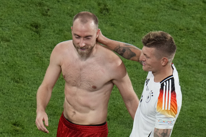 'Last Dance'Cross VS'World's Strongest'Lodri, MF of the Century's competition between Germany and Spain'Preview Final'