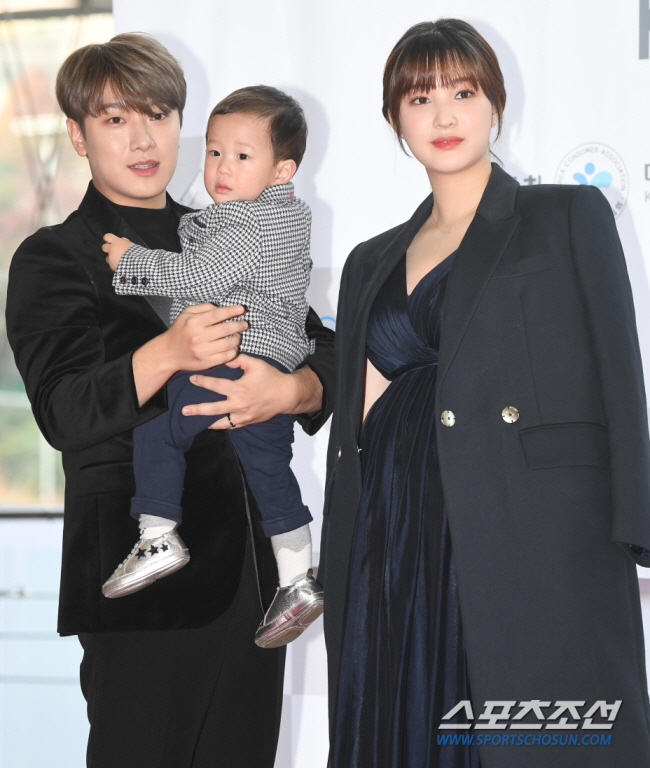  'Satisfied with everything living alone'Choi Min-hwan Divorce' Yulhee gives up custody → Dolsing Life honest confession