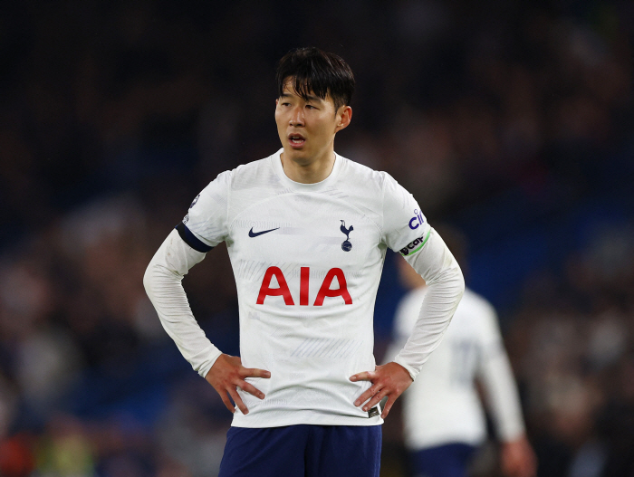 'SON sale looks natural'→''X over 3 years contract signing'...英 media's claim of 'shock toward Son Heung-min's renewal'