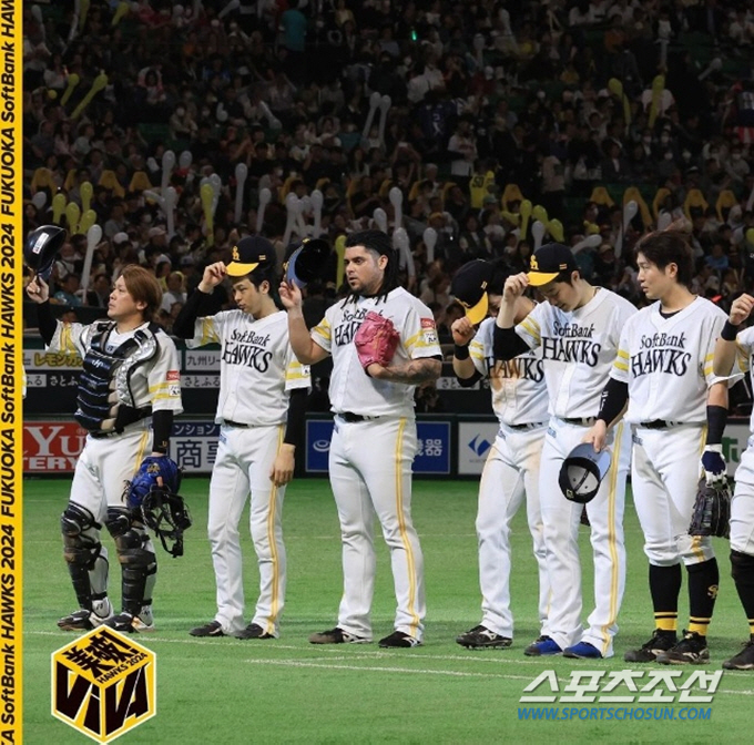 2 bases loaded in 1 game and 1st place run → 30 consecutive home runs '0', a team win rate of 0.706 solo despite poor batting at No. 4, 'You can hit it when you're in trouble.' managerial ease 