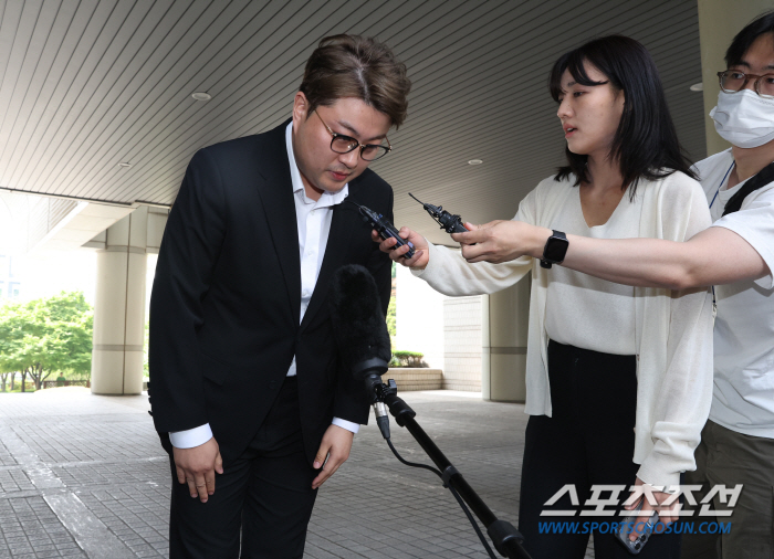  Kim Ho-joong placed his agency out of business and appointed a former colleague as a prosecutor in charge of all-out hit-and-run trials