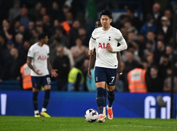 Shocking Tottenham's Legendary Treatment? 'Saudi Sales Attractive'...Son Heung-min treats 'Legendary' instead of renewing his contract 'Preliminary Release Target'