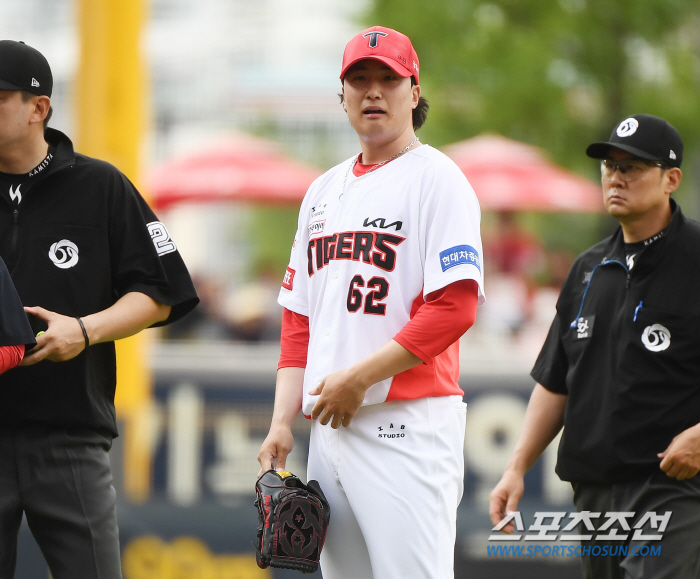 'Fan Vote No. 1' eventually failed to make it to the All-Star Game stage.'Ma Huang'Hwang Sung-bin's first All-Star Game appearance