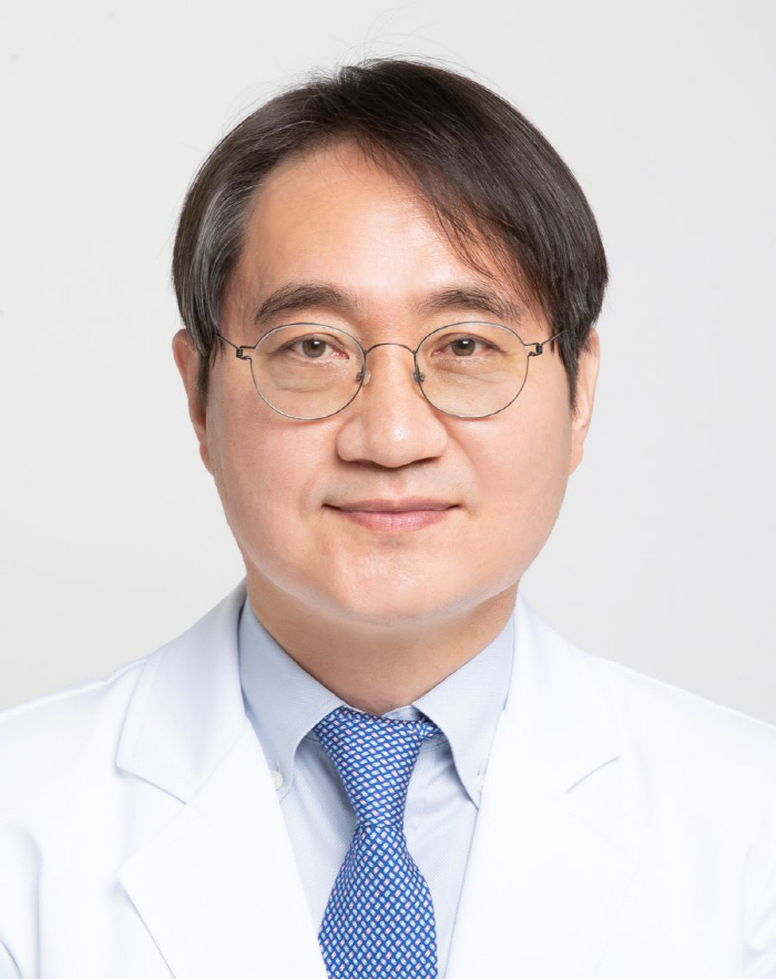 Professor Lee Kang-joon of Ilsan Paik Hospital elected chairman of the Korean Psychiatric Association