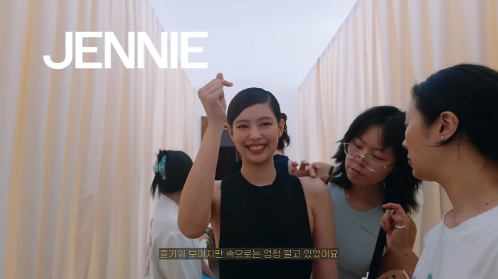  Jenny in Capri! 'Jacmeus Show'Debut Behind-the-scenes Unveiled ('Jennierubyjane Official')