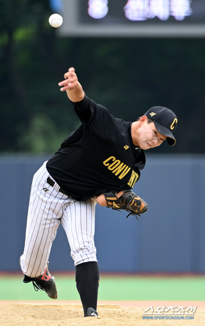 Defending champion won! Lee Ye-sung's 6 innings of 8K good pitching by Seoul Convention High School in Gyeongbuk Province, who defended his victory (Cheongryonggi Video)