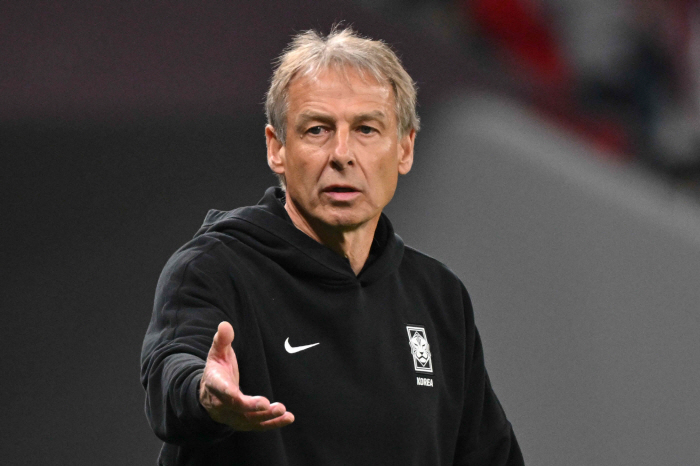 Did Korean fans treat them like bridesmaids...Klinsmann gives shock advice to 英's national team →'Don't be swayed even if England has 56 million coaches'