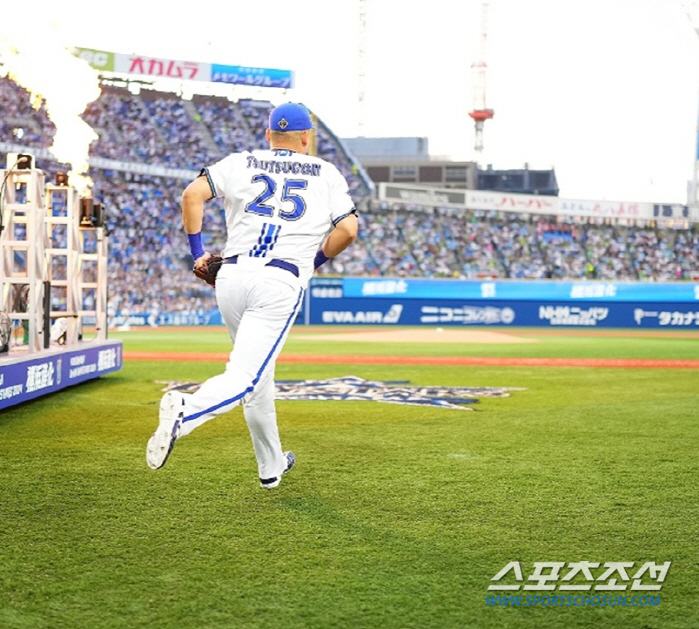 22 consecutive hitless-batting percentage of 0.206 dropped, 2nd division fell 38 games after returning to Japan, blocked by superpower 'thugotazer' 