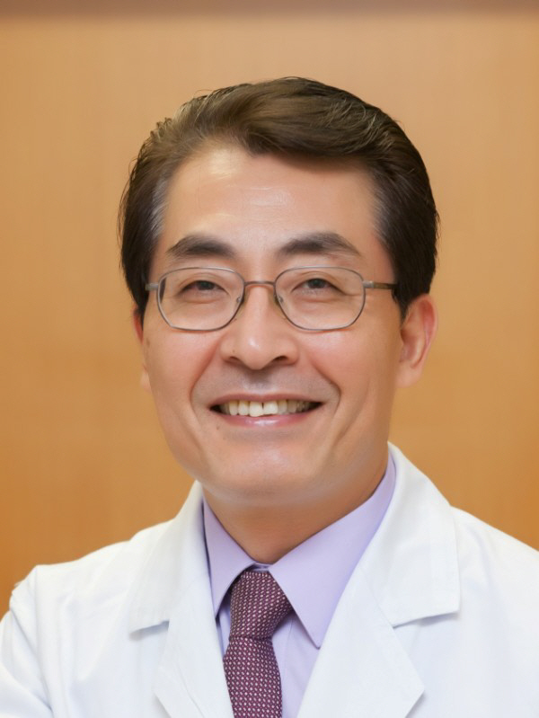 Cha International Hospital President Kim Young-tak was elected president of the Asian Oceania Women's Genital Infections and Oncology Society