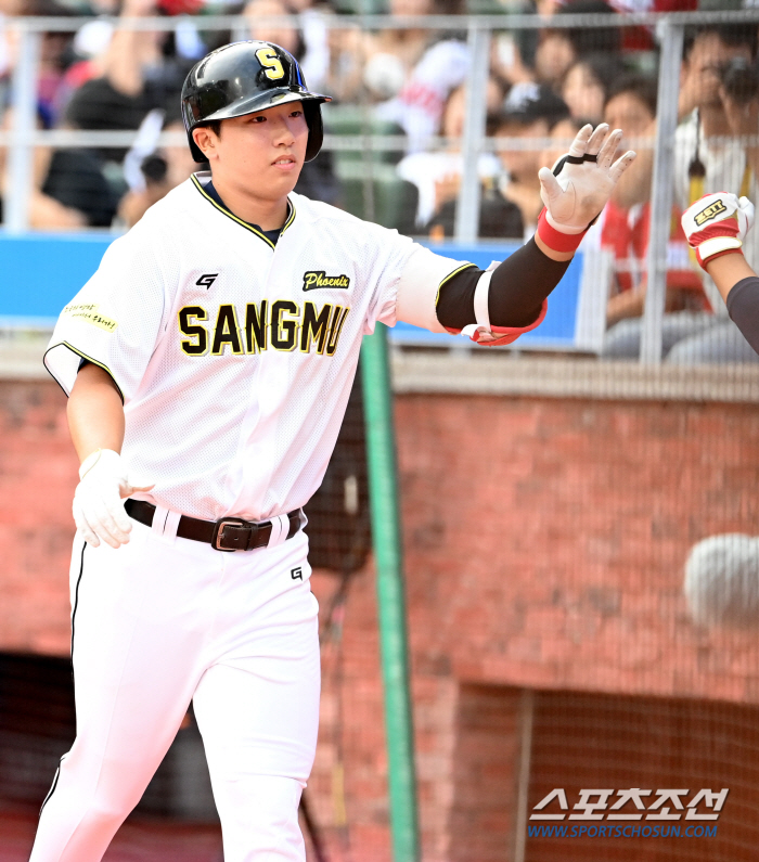 The 'Lotte Siblings(?)' became the main character of the Futures All-Star Game. Cho Se-jin MVP→'Lotte Carina'Park Joon-woo Performance Award