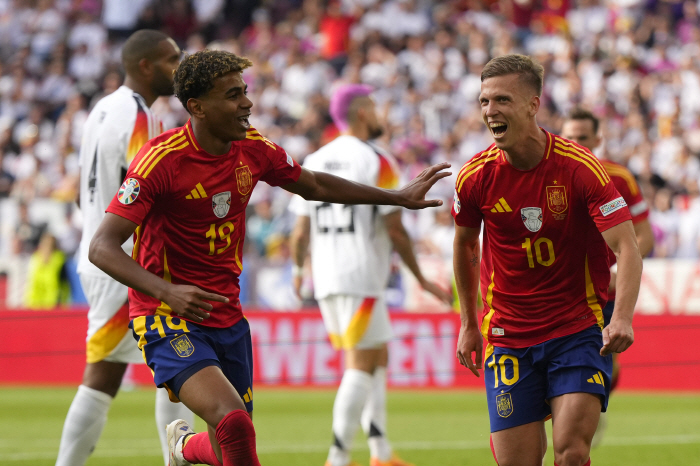 'Olmo 1 goal-1 help' Spain wins 2-1 over Germany! advance to the semi-finals of the Euro