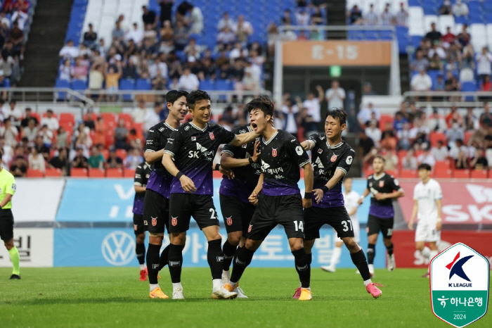 'Han Jong-moo Theater Goal' Jeju, 'Ilryu Chenko Multi-goal  1st place in score'3-2 victory over Seoul'7th place Jump'