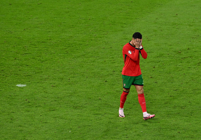 'Mbappe vs Ronaldo, Mbappe wins!' France wins Portugal after penalty shootout 'Moving to the semifinals'...The end of 'Ronaldo's Last Dance'