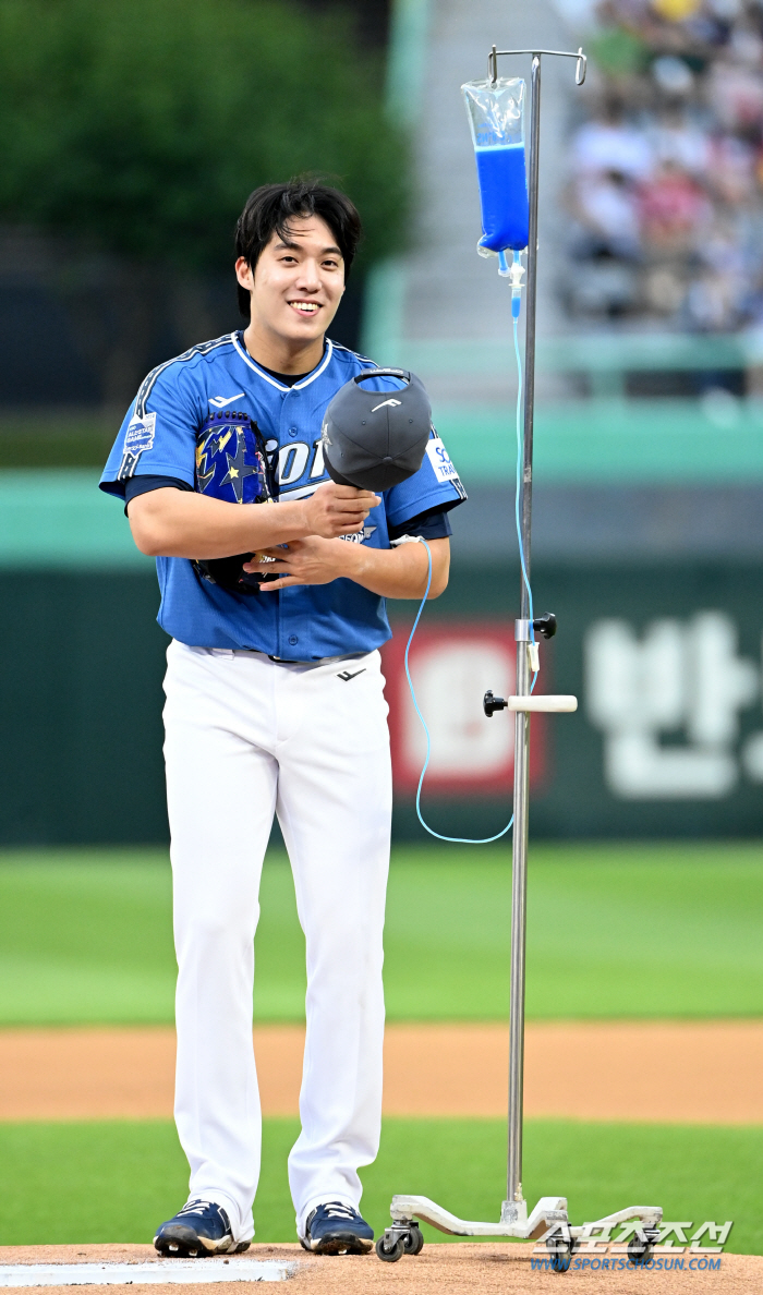 Won Tae-in completes blue blood transfusion, first All-Star Game Mound 'Overcoming the crisis on first and second bases without losing a point in 1 inning'