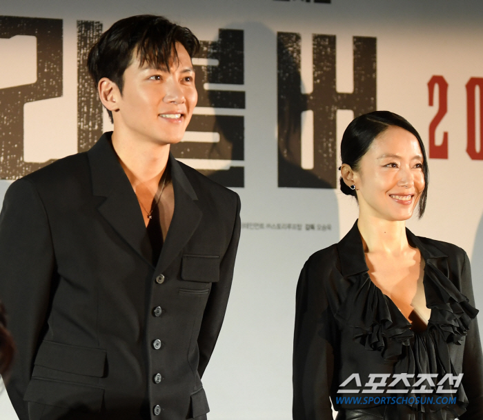  Ji Changwook - Jeon Do-yeon 'Trusting Actor'