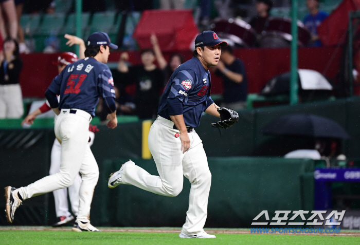 The ridiculous throwing miss of a 20-year-old professional veteran, the game flew away...But it's never easy