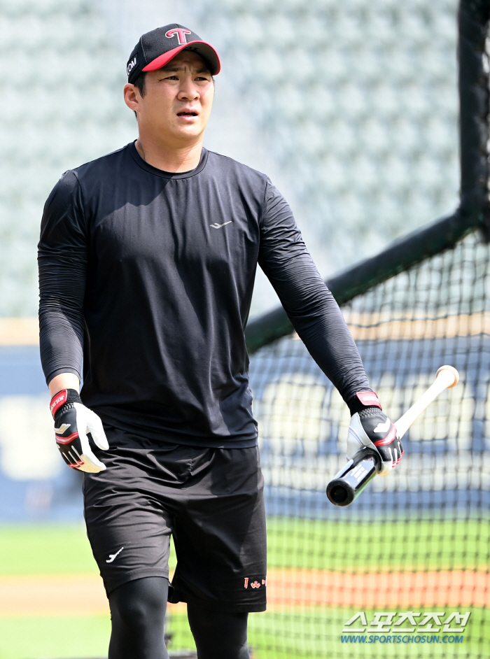 'Bat, I look forward to your kind cooperation' Oh Ji-hwan's batting training after returning to the first team, will the game come out today?