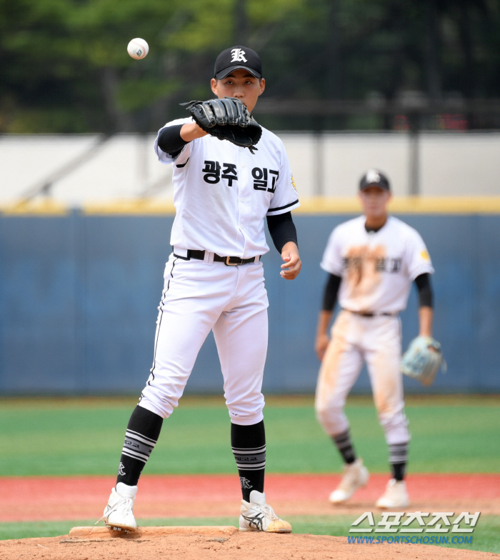 'Cheongryonggi 3 wins and 12.1 scoreless innings' Kim Tae-hyun, Gwangju Ilgo Trust Man...'Winning and professional stage Jung Jo-joon' 