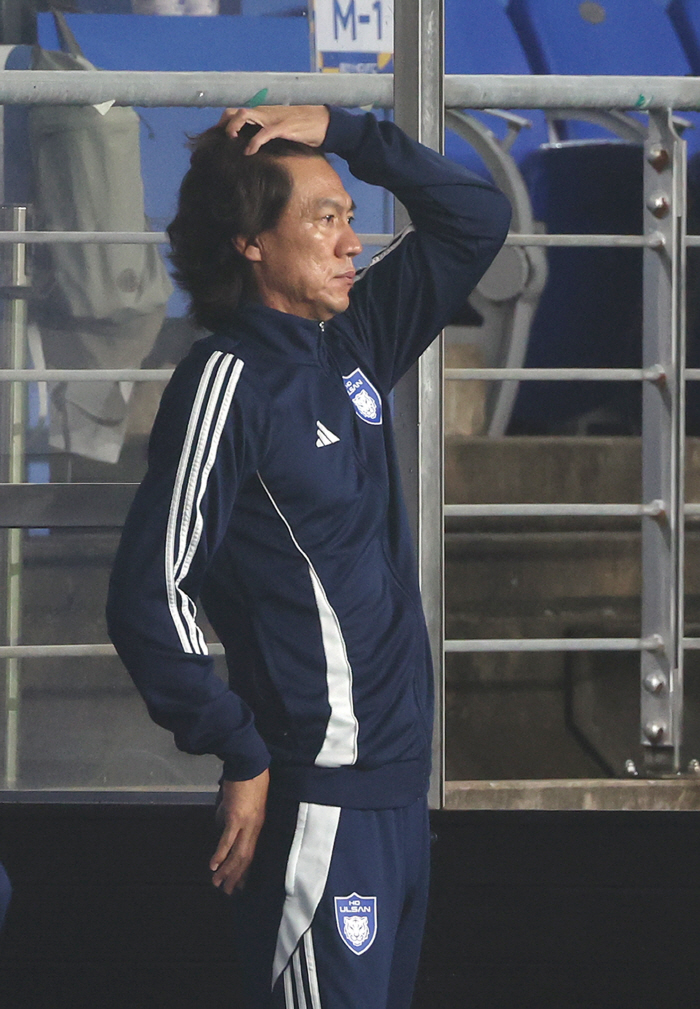 'It feels like I'm being robbed. I don't have any more.' Coach Hong Myung-bo's Korean soccer, unfortunately Ulsan's time has come to an end