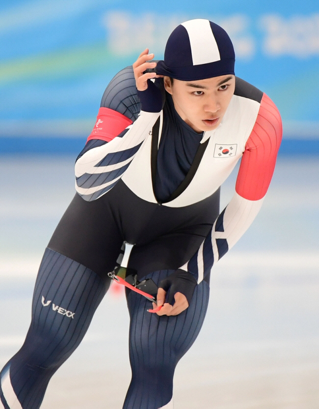 'Korean speed skating sign → controversy over drunk driving'' Kim Min-seok eventually naturalized to Hungary'The team was also without any income'