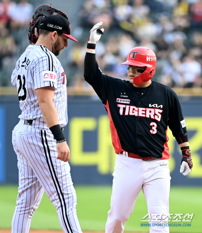 Why did Lim Chan-kyu choose second base rather than first base, three runs caused by the instant choice