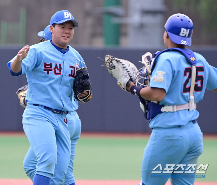 Chunkyum in Busan, Ju Taejun in Masan...Dragging from the front and pushing from the back to the quarterfinals. 