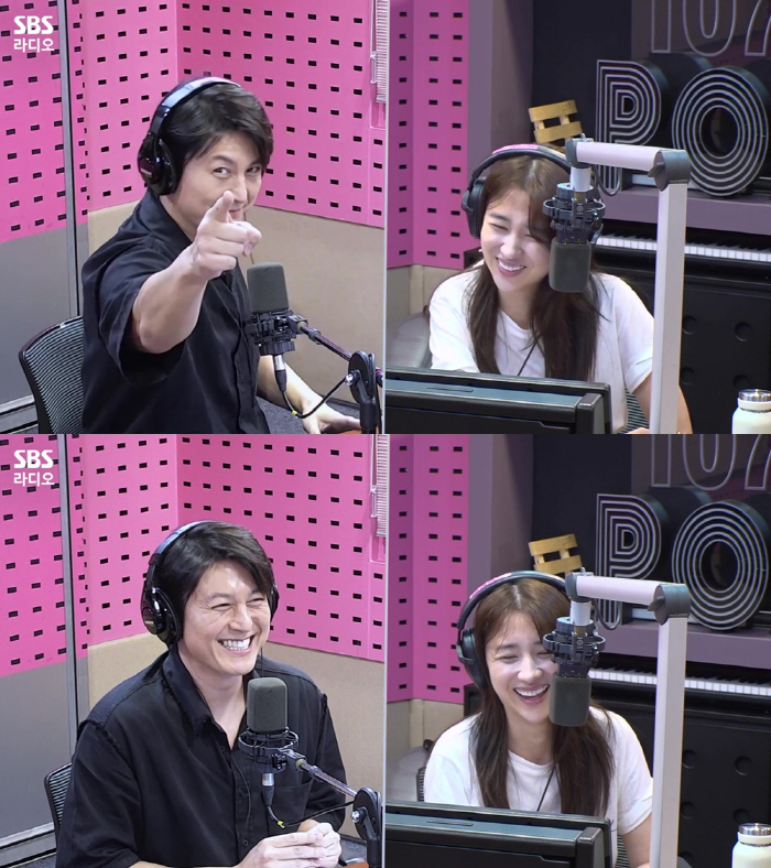 Ryu Soo-young '♥Park Ha-sun 'Who is this?' 'I like the comment. It means you look handsome' ('Cinetown') 