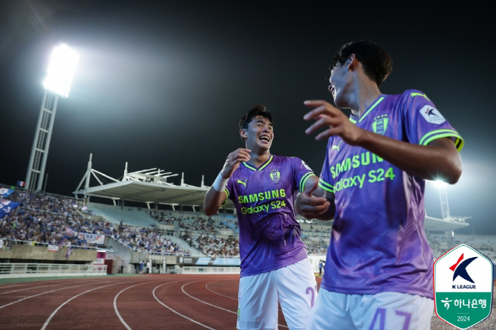 'K League 2'A theater goal in the second half of extra time side by side with Cheongju and Suwon Samsung in Chungcheongbuk-do. Ansan-Cheonan Breakdown