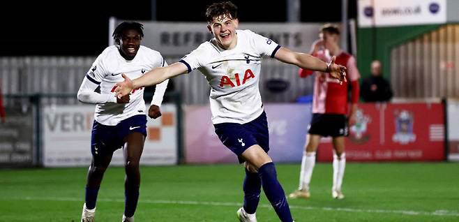 'From Arsenal Youth'→'Tottenham's top prospect'...Are you the next Kane? 'Focusing attention on clubs who already want to rent'