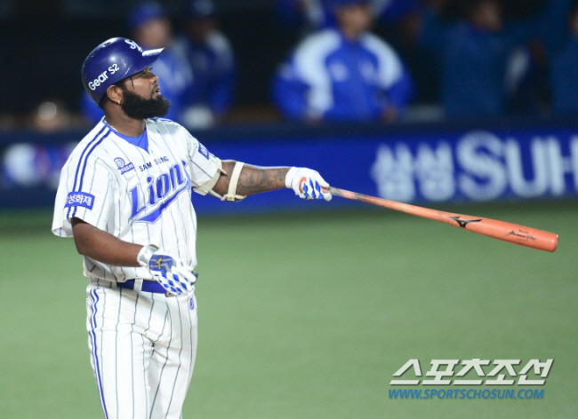 'I said I'm good at it...' The first 50 home runs for foreigners are visible. 1st place in 5th home runs. Listed as MVP candidate. NC dug up another treasure. 