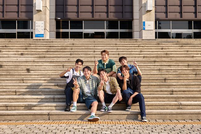  Yeon Jung Hoon and Nine Woo went on a trip for the last timeA touching farewell with the members