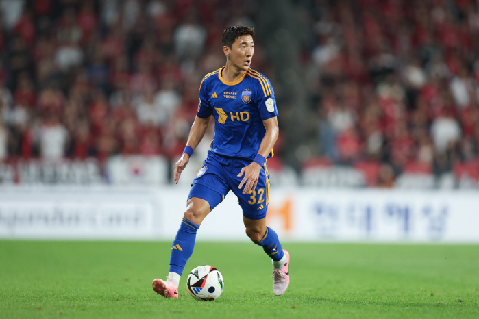 'Jo Min-gyu Walking on the Road of Legends' Ulsan, which succeeded in turning the tables, challenged Incheon to the semifinals of the Korea Cup