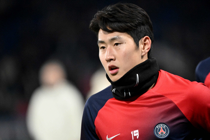 Lee Kangin, give it to me! EPL Club '105 billion'Extra-large offer...But PSG's flat refusal 'Kangin is our player'