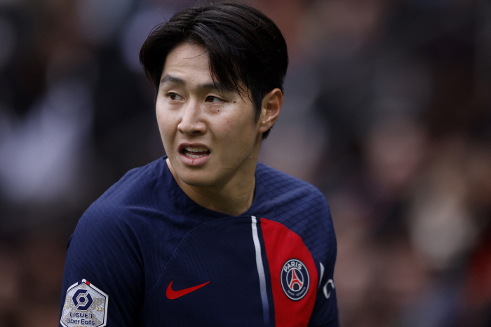 Lee Kangin, give it to me! EPL Club '105 billion'Extra-large offer...But PSG's flat refusal 'Kangin is our player'