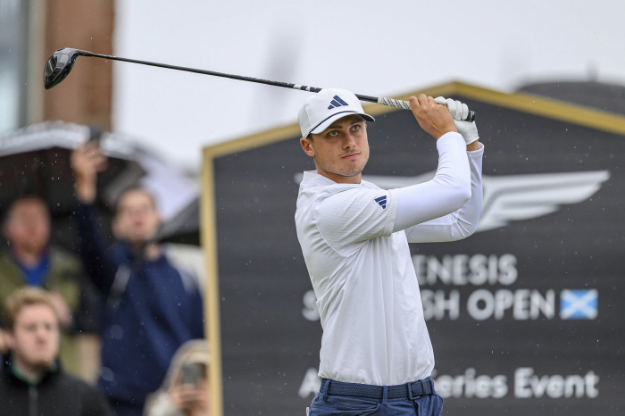 Lim Sung-jae tied for fourth place ahead of the D-Open, Genesis Scottish Open '2.2 billion  GV70 electrification model ' The main character is MacIntyre