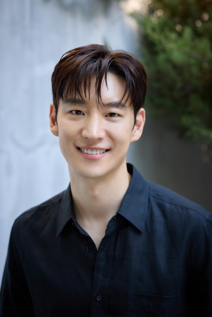  'By this point, movie maniac'…Lee Je-hoon Sponsors Independent Movie Sharing Place 2 Million Won