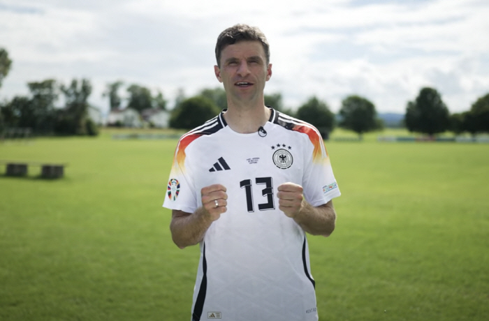 'Raumdoater is leaving'獨 legend Thomas Müller announces his retirement from the national team...A Match 'Finish with 45 goals in 131 matches'