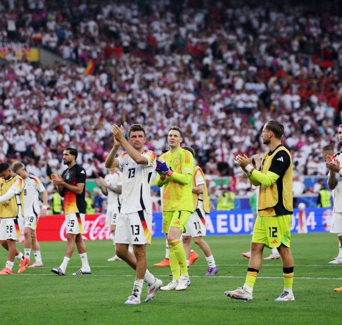 'Raumdoater is leaving'獨 legend Thomas Müller announces his retirement from the national team...A Match 'Finish with 45 goals in 131 matches'