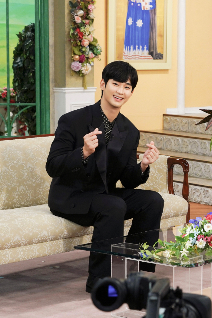 'Queen of Tears'' ended three months ago'Kim Soo-hyun appears on the daily talk show'Tetsuko's Room'