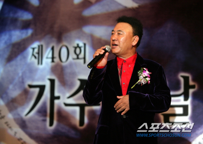  'I corrected it like this...'The late Hyun-chul lost the '8090 trot renaissance' leading 'great singer'