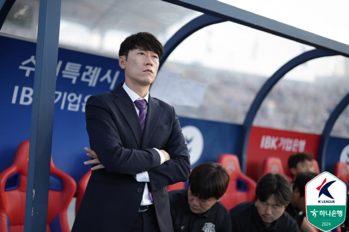 ''Self-destruction by mistake, a strong team only after this' 'Sharpball'Coach Kim Eun-joong did not laugh at the 5G unbeaten-dramatic equalizer