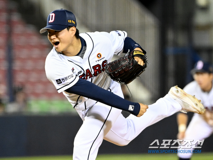 Shock! Doosan hold No. 1 Choi Ji-Kang shoulder pain entry excluded. Excluding seven players, including LG Lee Sang-young and KT Moon Yong-ik 