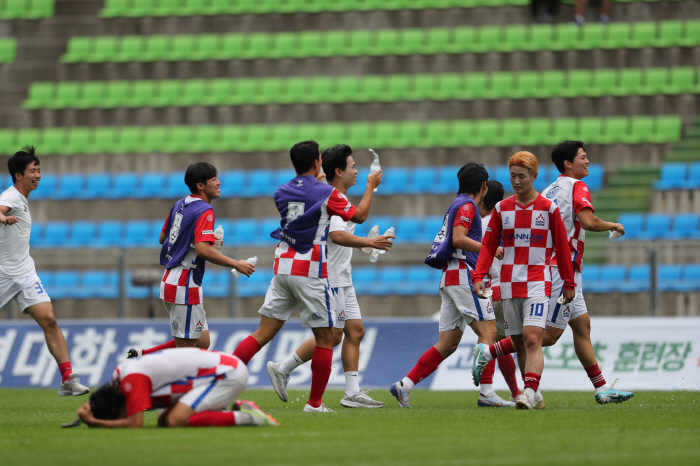 The spear pierced the shield! 'University' Hannam University defeated Howon University 2-0 to defeat Baekdu University for the third consecutive time