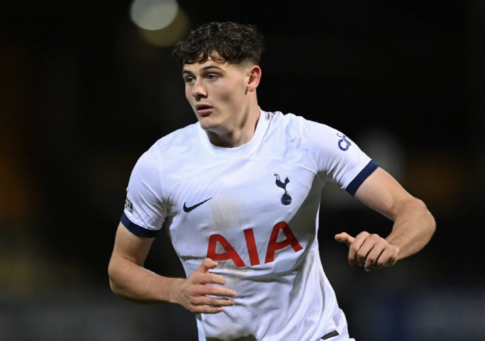 'He said it was dark under the lamp, but he found Tottenham 'The second Kane' Rankshire, a promising U-21 player, hunts for goals in 10 minutes of preseason play