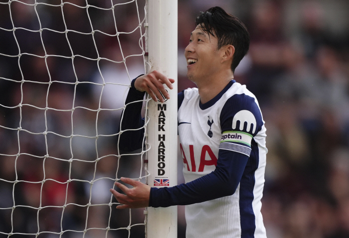 In the new season, Son Heung-min will play as one-top in the first official game of the pre-season '45 minutes - 7 points'